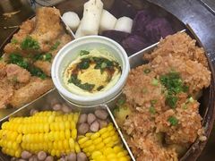 -黄桷树曹家私房菜(江与城店)