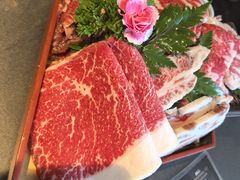 -铭牛烧肉·和牛海鲜自助(高新月牙湖店)