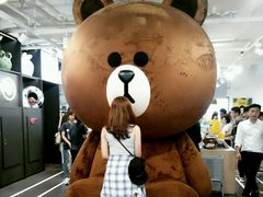 android_upload_pic-LINE FRIENDS Garosu-gil Flagship Store