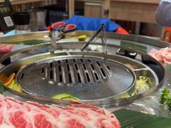 -哈哈碳都·牛肋条无限自助烤肉(台江万达店)