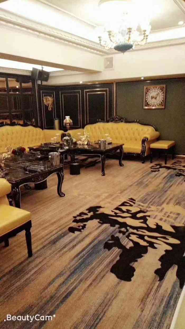 东方魅力ktv-"参加朋友的生日宴,这家ktv装修风格高大.