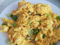 -华龙特色大骨鸡农家菜馆