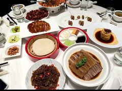 -海湾壹品中餐厅(远大购物中心店)