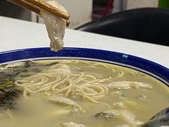 -明呈黄鱼面馆(斜土路店)