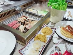 -蓉城四海黑牛烤肉海鲜自助餐厅(宜兴宝龙店)