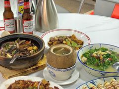 -明本湛江鸡•海鲜小厨(陈家祠店)