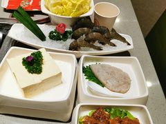 -海底捞火锅(天一广场亚细亚店)