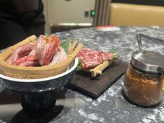 -牛将军•涮肉•烤肉(北京王府井·故宫店)