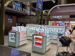 -王权免税店(廊曼机场店)