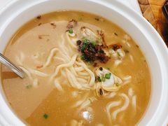 -品海楼·大连海胆锅贴馆(东港店)