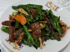 芥蓝土鱿牛柳-凤城礼记鱼翅海鲜酒家(新马路总店)