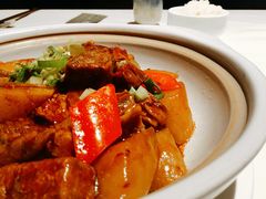 萝卜牛腩煲-八府香鸭·啫啫煲(华山路店)