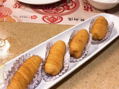 金枕榴莲酥-点都德(聚福楼店)