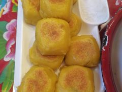 -闯关东东北农家菜(崂山石老人店)