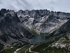 -莲宝叶则景区