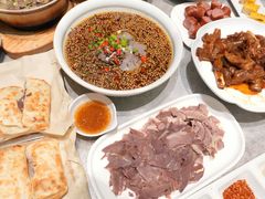 -高玛纳驴肉火烧(一世界店)