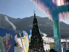 -鳌山滑雪度假区