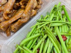 -蓝精灵饺子店