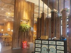 -老板很二(吉大店)