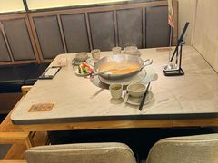 -左庭右院鲜牛肉火锅(浦江欢乐颂店)