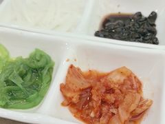 -豚妈妈汤饭·部队锅(南京东路店)