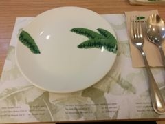 餐具摆设-香蕉叶餐厅(是隆店)