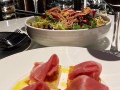 -wineapp葡萄酒餐吧(外滩金融中心店)