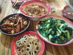 -老三样·美食研究中心(世贸路店)