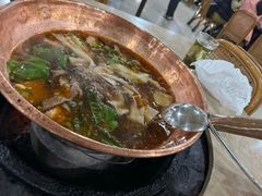 -朝伟清真铜瓢牛肉馆(三十年老·店)