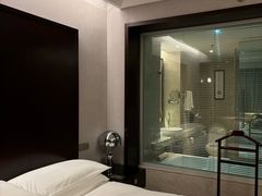 -上海龙之梦万丽酒店