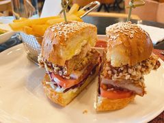 -WOLFGANG PUCK KITCHEN & BAR(迪士尼小镇店)