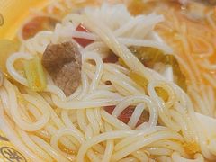 -粉小主·贵州酸汤牛肉粉(南京仙林金鹰店)