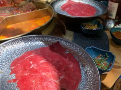 -湊湊火锅·茶憩(南京东路悦荟店)