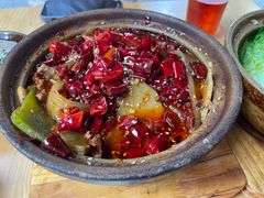 -有红鸡毛店·砂锅菜(抚琴夜市店)