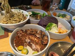 -SHAN山(前滩太古里店)