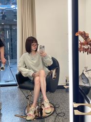 -SWANK SALON