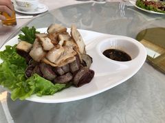 -鸿运来美食府