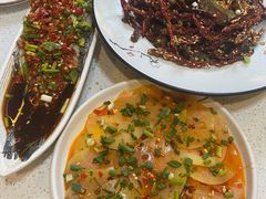 -浮何烤铺(桐梓林店)