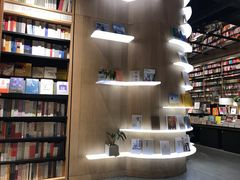 -覔书店(壹方城店)