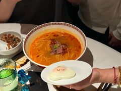 -新荣记(BFC外滩金融中心店)