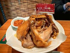 -头上红煨盐鸡乡村食府