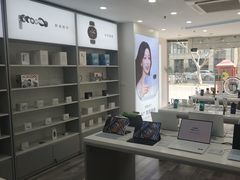 -荣耀授权专卖店(黄浦浙江中路店)