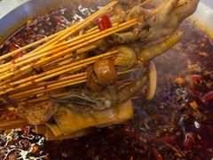-拈签一笑黄牛肉辣卤串串