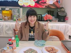 -嗨辣小聚·盘锦河蟹·海鲜烧烤龙虾(盘锦十年好店)