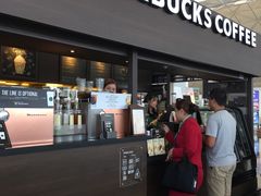 -星巴克(香港国际机场44号闸店)