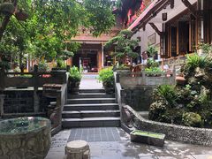 -华冠悠岚·庭院餐厅(青城后山店)