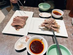 -贯贯吉·清真餐厅(浙江中路店)