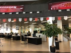 -成都华星名仕奥迪4S店(龙潭寺店)