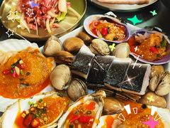 -围炉肉舍丹东海鲜烤肉·烤活鳗(步行街店)