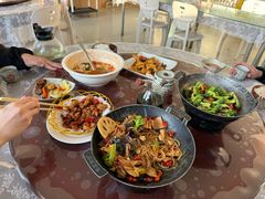 -天天向上素食餐厅(五台山店)